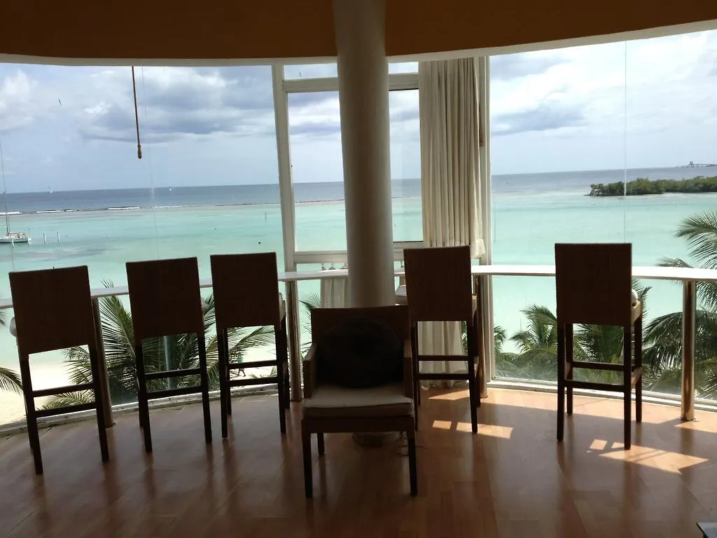 Hotel Arena Coco Playa 보카치카